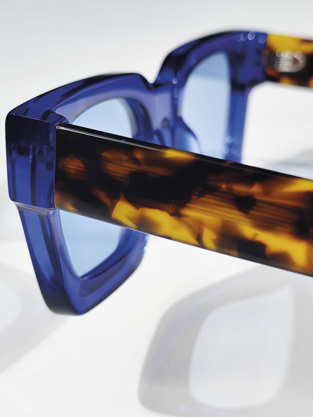 GLASSES OCEAN CAREY
