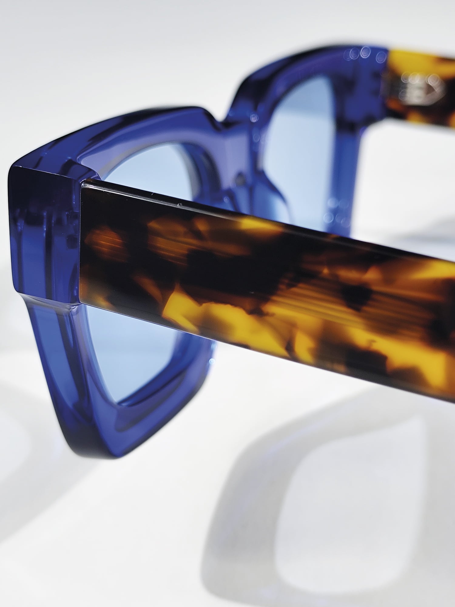 GLASSES OCEAN CAREY