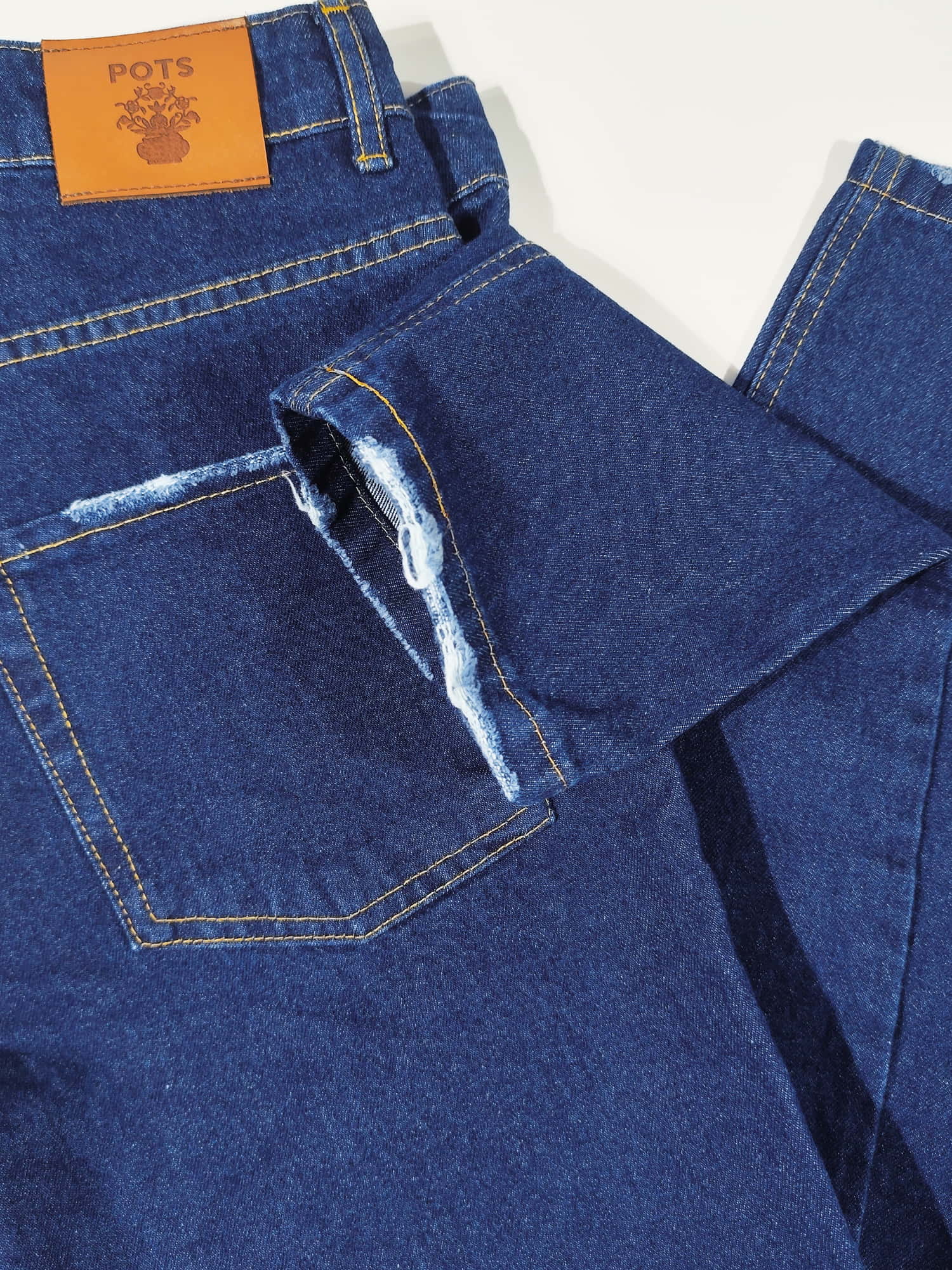 JEANS CROPPED DARK
