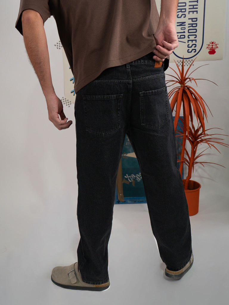 STRAIGHT JEANS BLACK