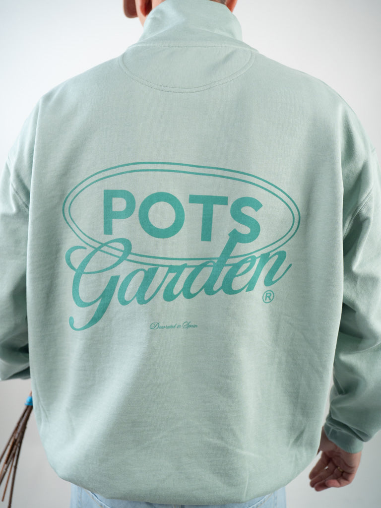 URBAN GREEN GARDEN